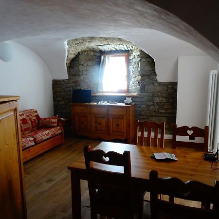 Pays Du Grand St Bernard Saint-Rhemy-En-Bosses Exterior foto